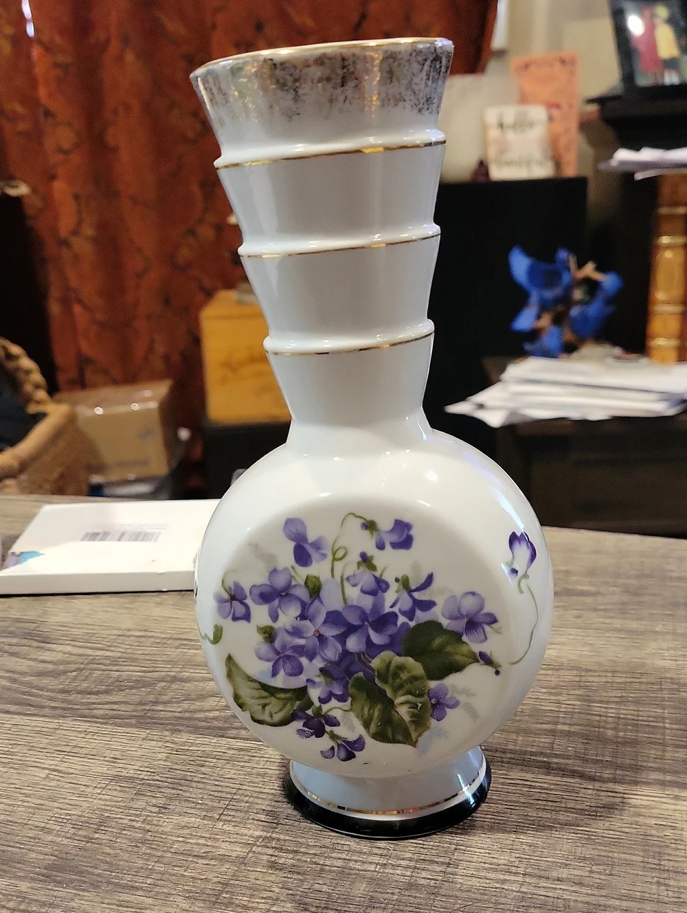 Antique Violets Med.Vase/ Made In Japan,Antique,EUC